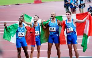 Staffetta 4x100 ITA ORO Foto Luca Pagliaricci GMT _TOK7707 copia