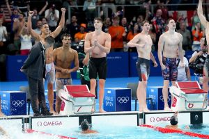 bronzo nuoto staffetta ux100m stile libero sfe07644 copia simone ferraro ph