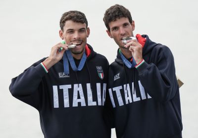 Rowing, lightweight men's double sculls: silver for Oppo and Soares
