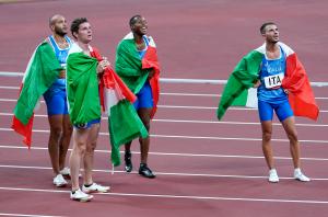 Staffetta 4x100 ITA ORO Foto Luca Pagliaricci GMT _TOK7721 copia