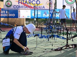 1004 trofeo coni  tiro con arco ph bizzi agu