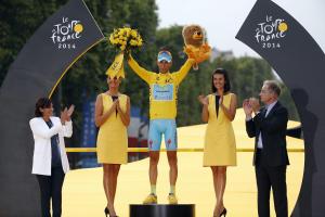 Vincenzo Nibali Premiazione 02
