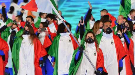 sfila l'italia nella cerimonia inaugurale foto mezzelani gmt sport022