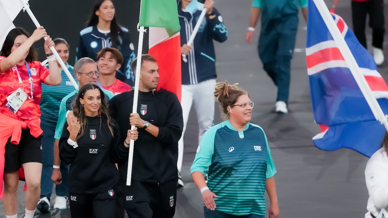 Il Tricolore saluta la Francia tra le mani di Fiamingo e Paltrinieri: Parigi 2024 passa il testimone a Los Angeles 2028