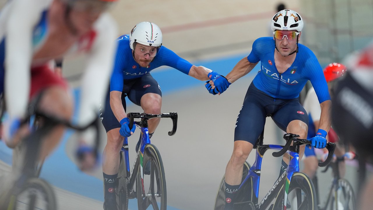 Silver for Elia Viviani and Simone Consonni in the Madison: Italia Team’s 38th medal at Paris 2024