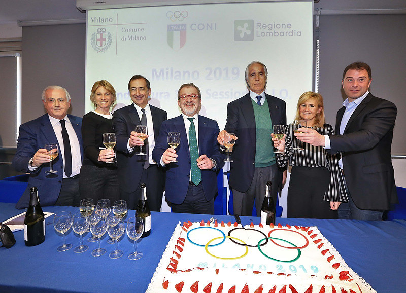 Milan 2019 candidacy dossier presented with Sala and Maroni. Malagò: ready to win the challenge 